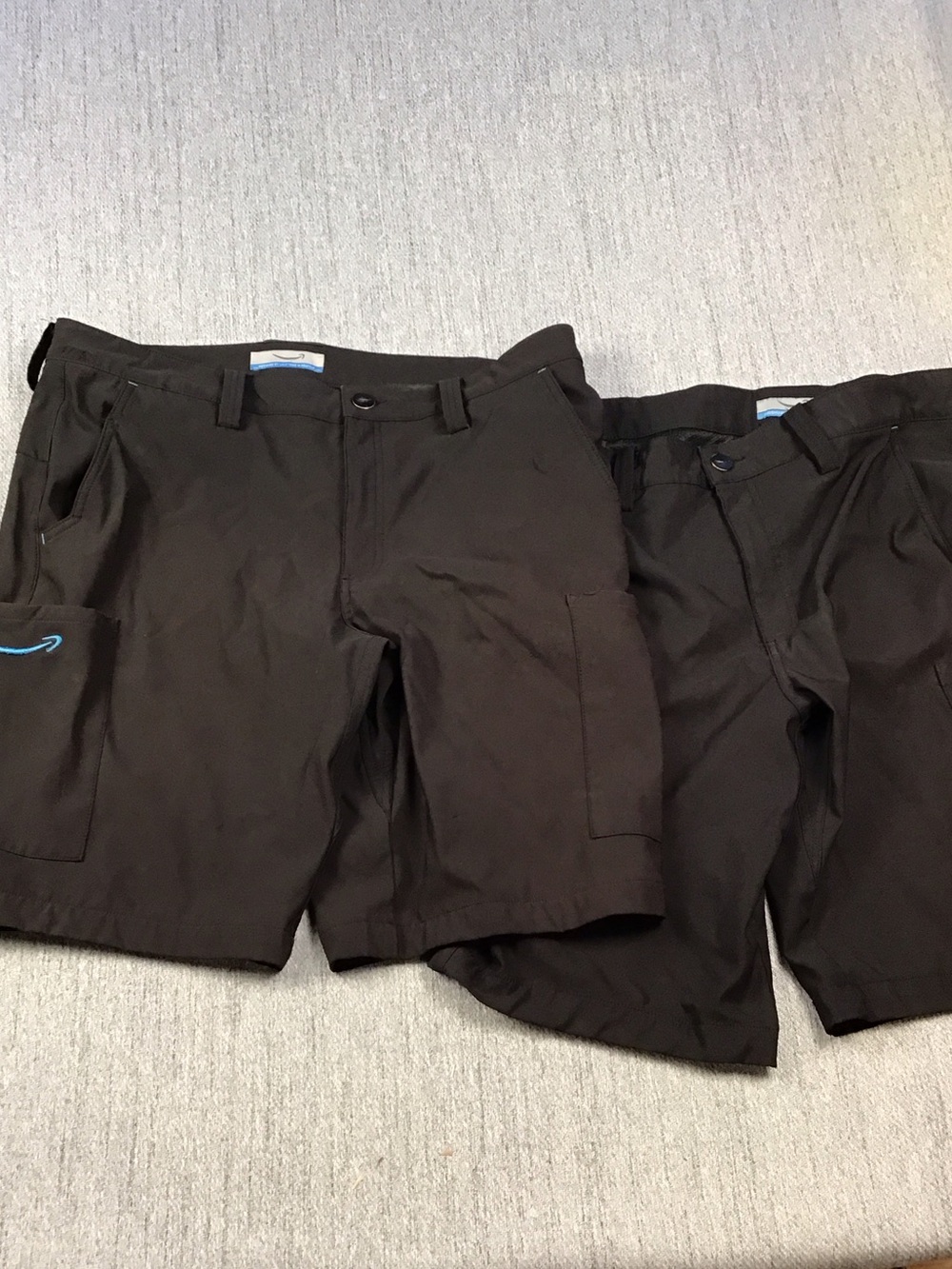 Amazon Essentials Men's Brown Cargo Shorts with Pocket Detailing